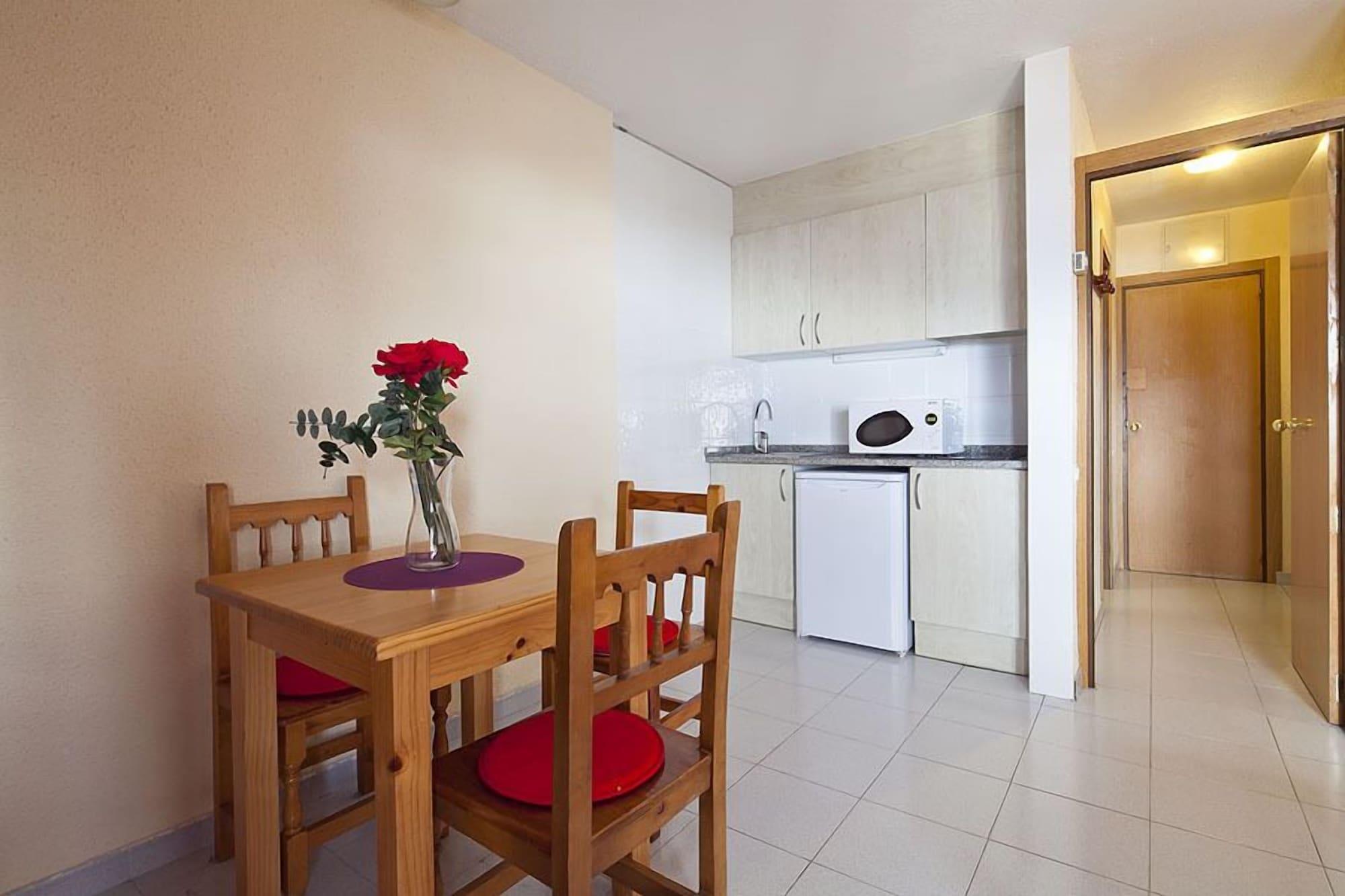 Kione Calgary Apartment Pas De La Casa Ngoại thất bức ảnh